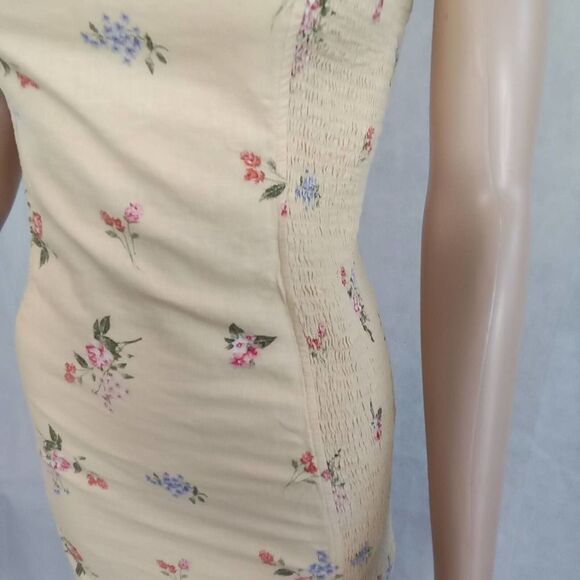 Forever 21 small yellow floral mini Sundress Flirt Romantic - Picture 6 of 16